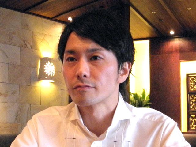 岡本良聖 店長