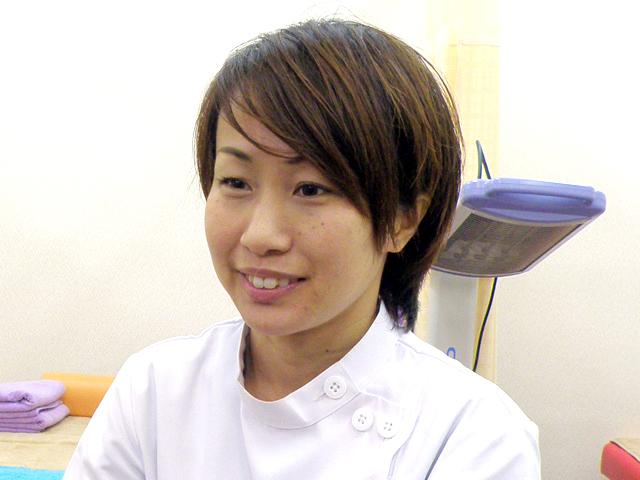 荻巣 亜希子 院長